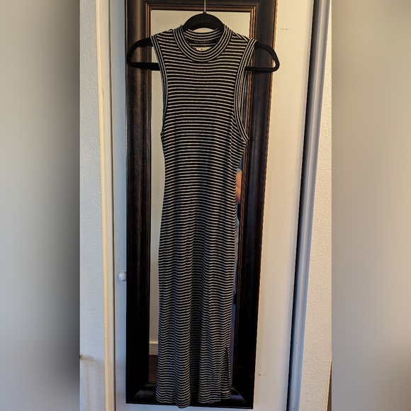 Striped Madewell Dress - Picture 5 of 5